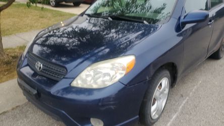 2006 toyota matrix full parting out