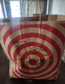 Bag of free used Disposable Containers