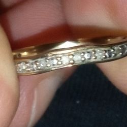10k Gold Ring With Little Diamonds