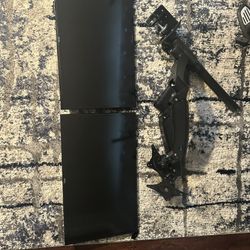 Onn 22” Monitors With Stand 