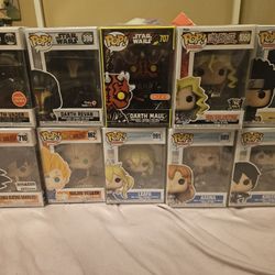 Pop Figure LOT