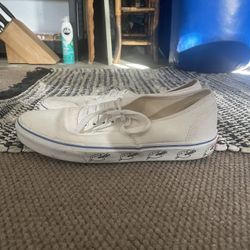 Men’s Unique White Vans Size 11