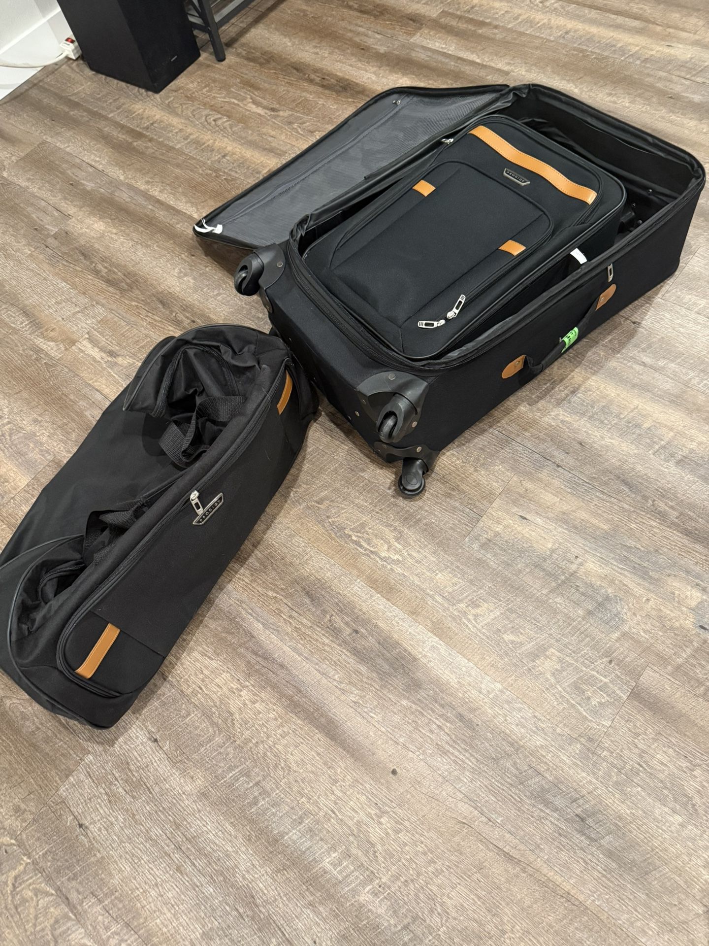 Suitcase Set