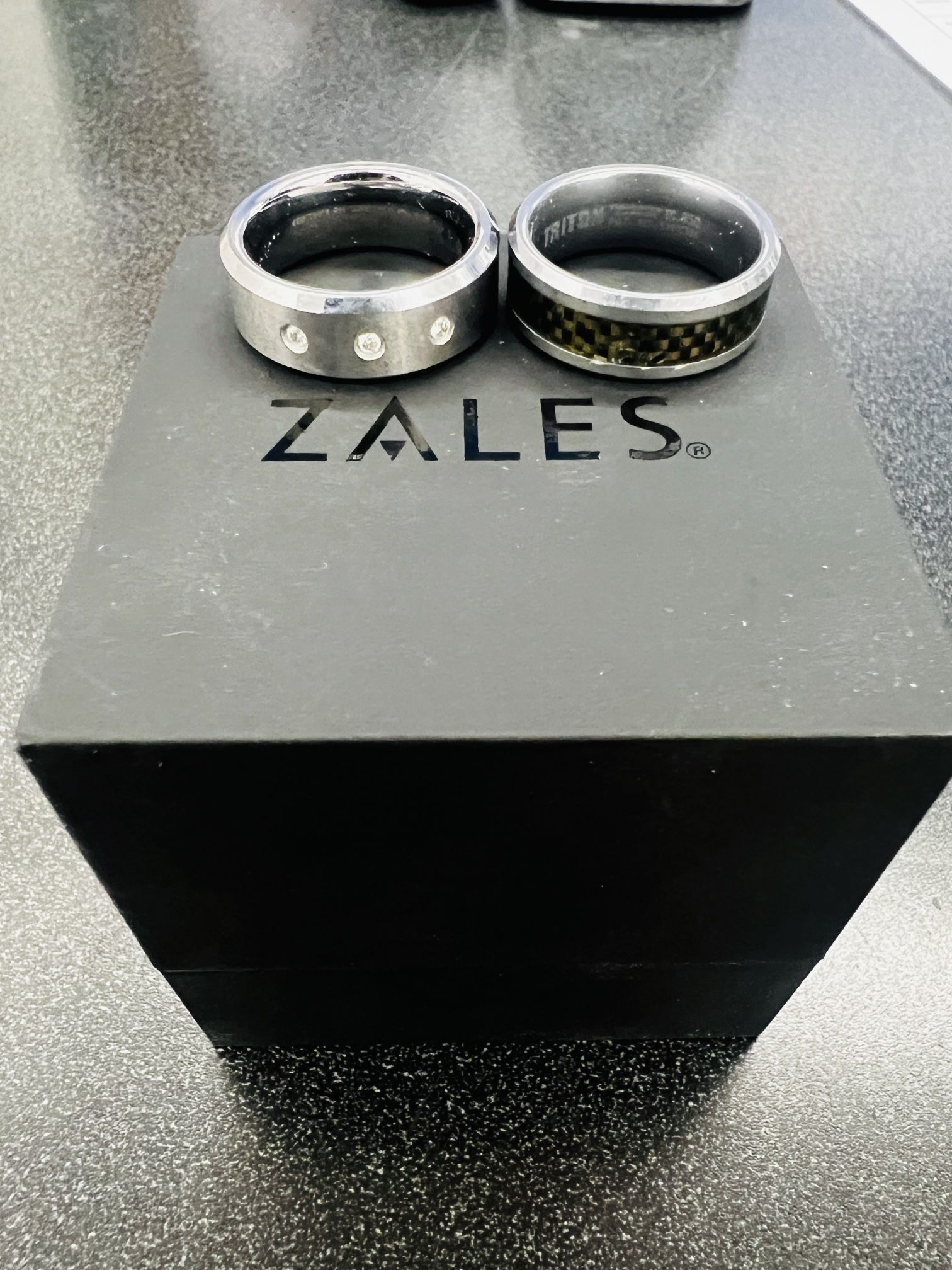 MENS ZALES RINGS SIZES 8 & 8.5