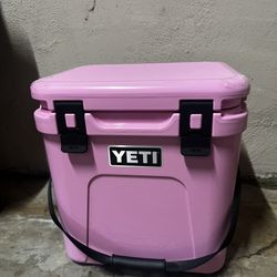 Yeti Roadie 24 Cooler 