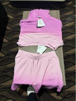 Nike women Medium
