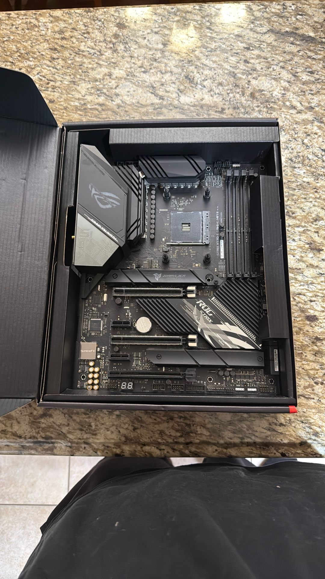 Asus ROG strix X-570E gaming wifi motherboard, DDR4