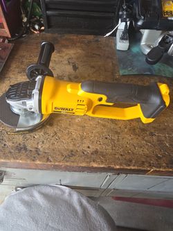 DeWalt 20V Max Cordless Angle Grinder