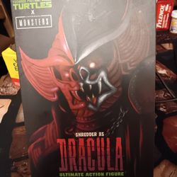 TmnT SHREDDER x DRACULA Universal Studios 