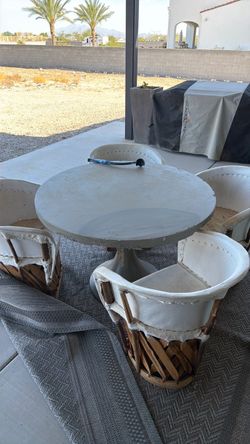 Outdoor table and chairs