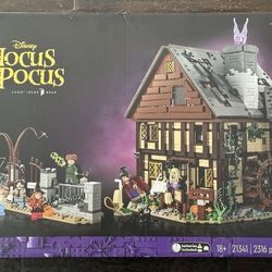 LEGO 21341 Hocus Pocus The Sanderson Sister Cottage 