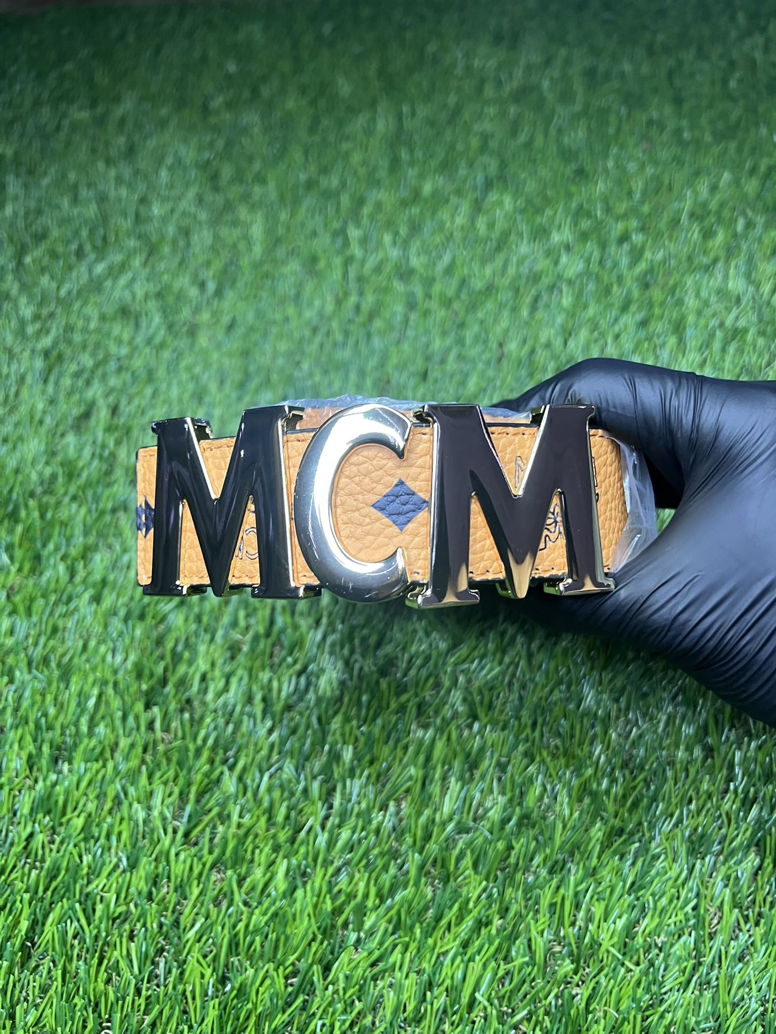 DESIGNER BELT