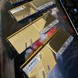 G skill Trident z royal 16x4 ram ddr4