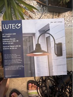 LUTEC 12” Outdoor LED Wall Light – Dusk to Dawn – Black/Copper LUTEC 12” Outdoor LED Wall Light. Matte black finish with copper accents. Beautiful fa