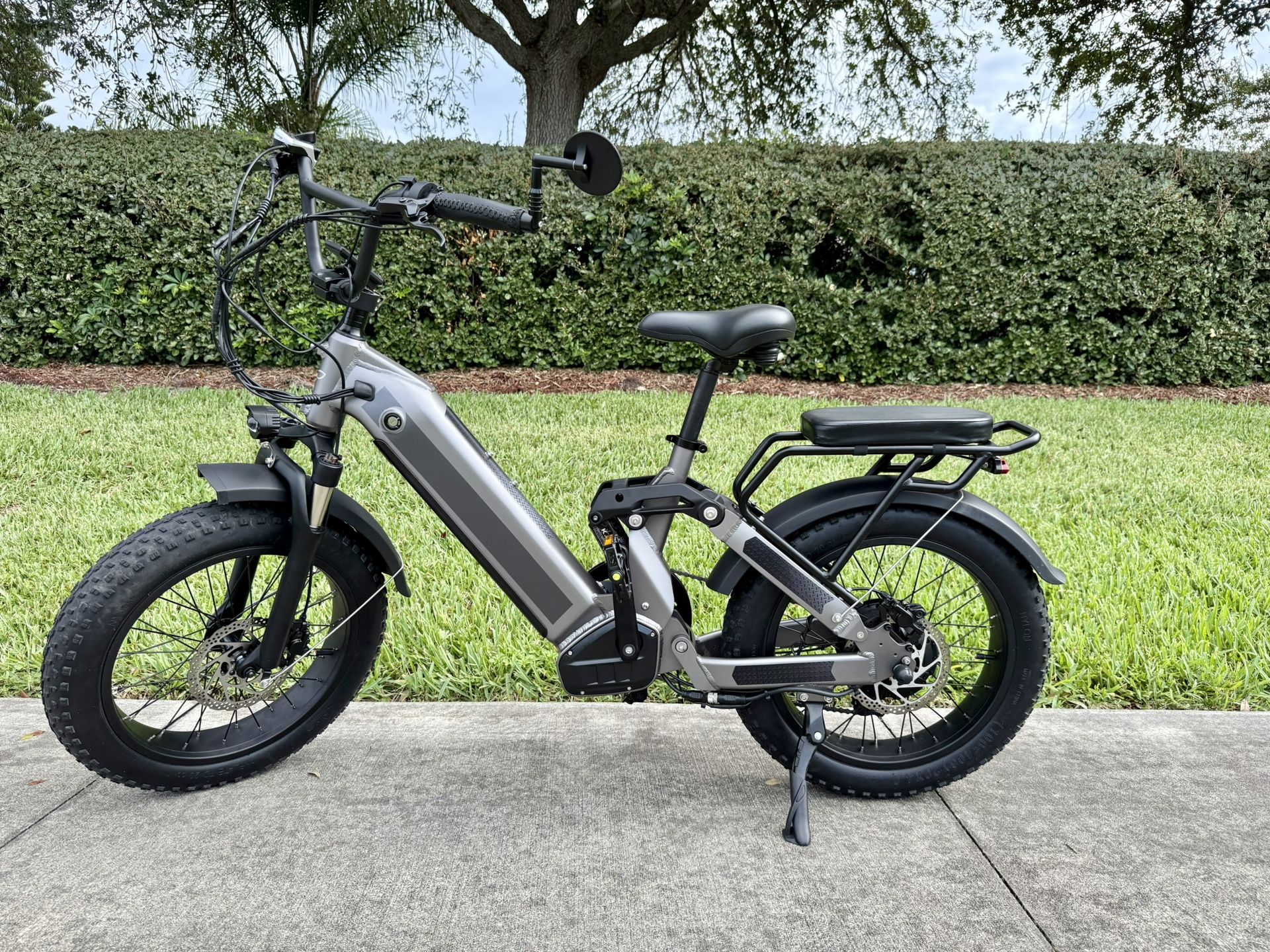 Bee Ranger By Bee Cool BikesโฆGun Metal E-Bike for Sale in Vero Beach ...