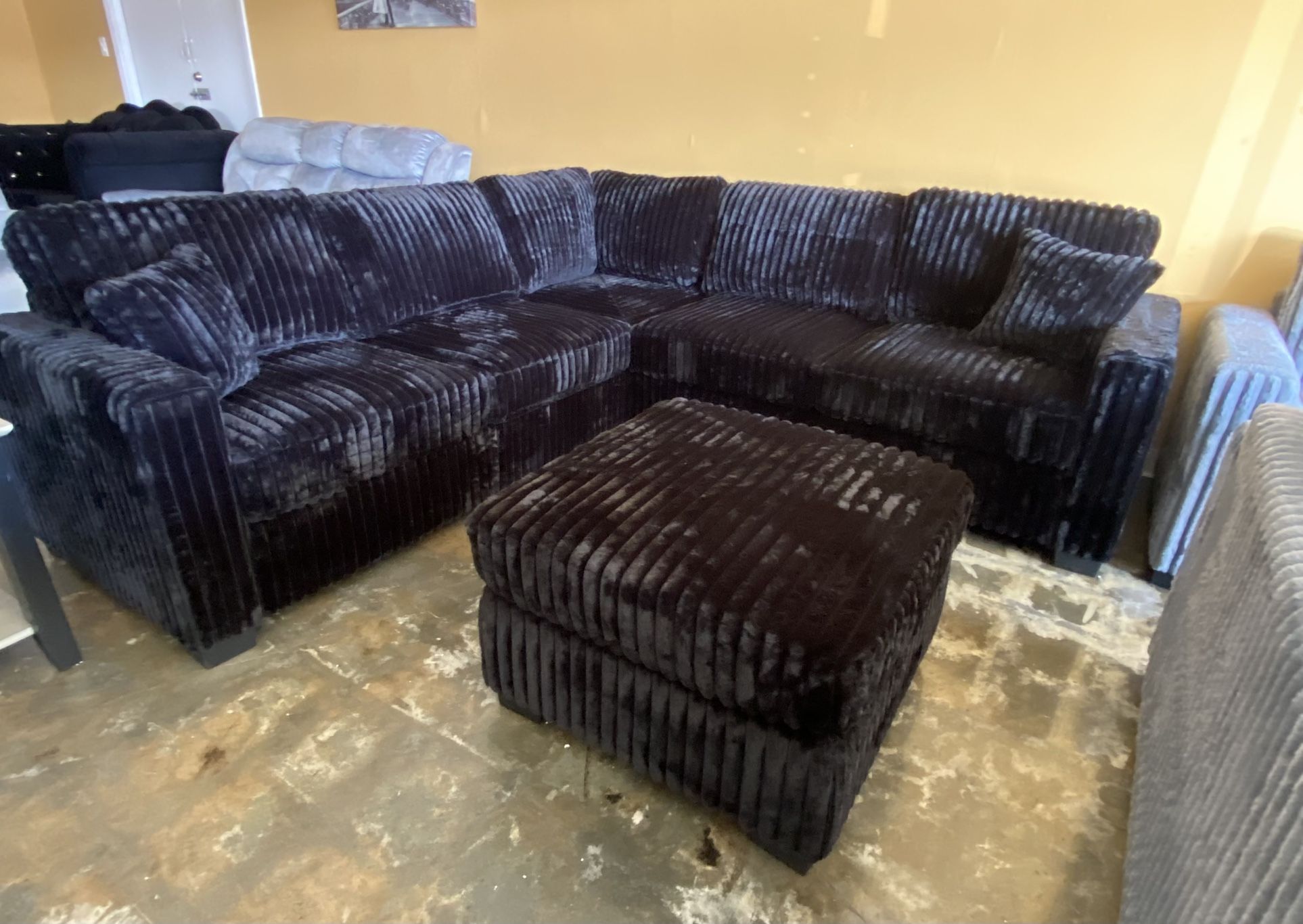 $0 Down! Sectional Corduroy Black With Ottoman