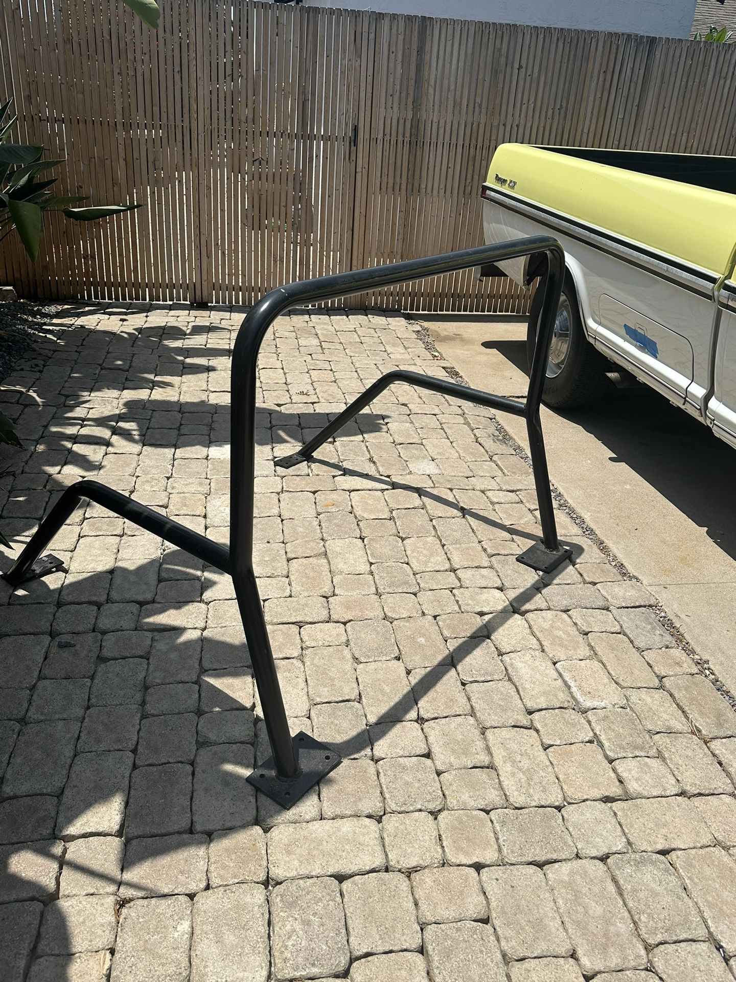 Early Bronco Roll Bar Cage