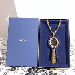 Vintage Avon Gorgeous large oval purple crystal seed bead Tassel drop Necklace