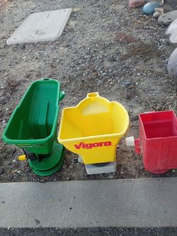 Seeder ,spreaders 4 sale