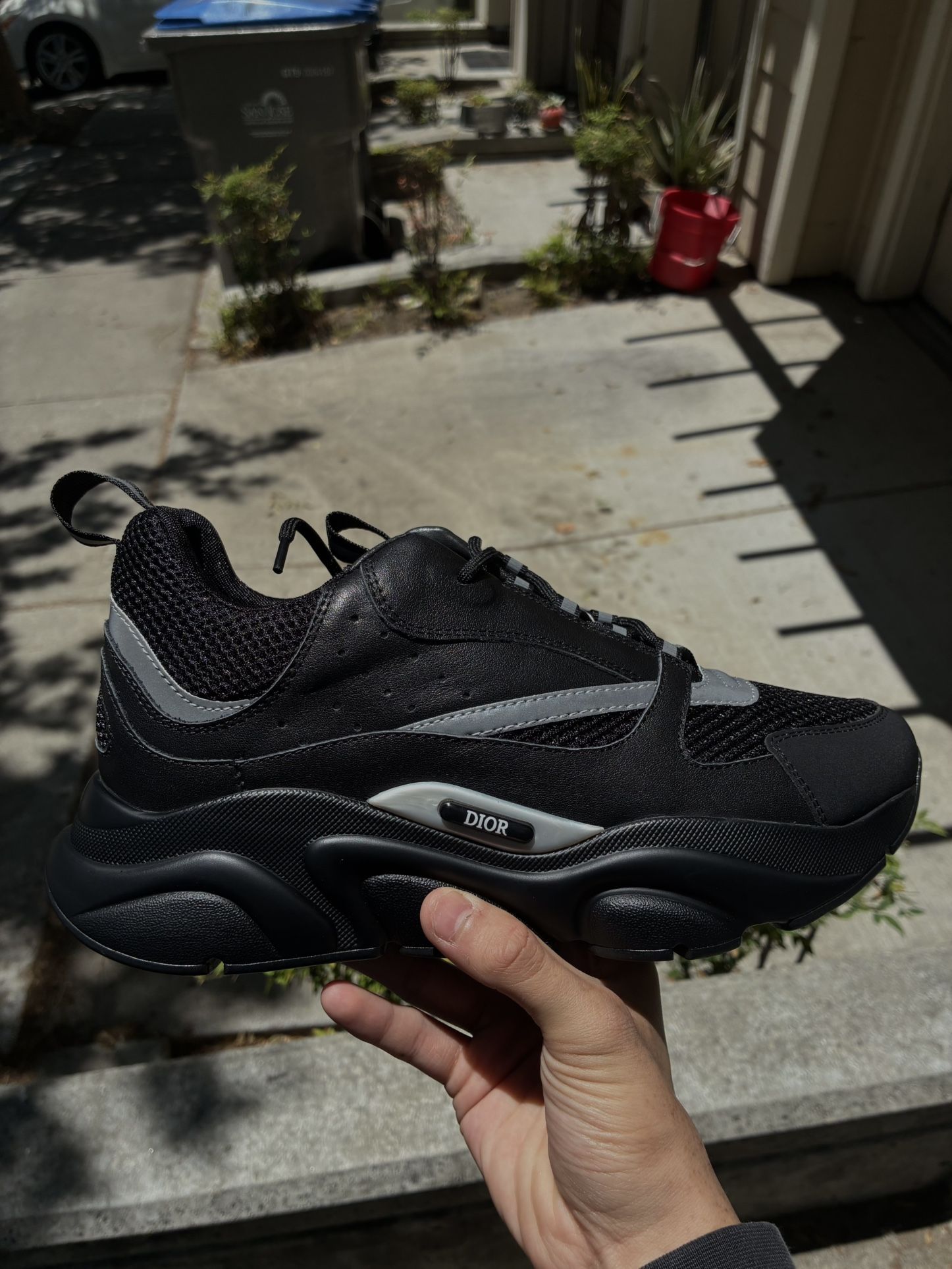 Dior B22s Size 43
