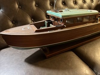 RC Classic Boat