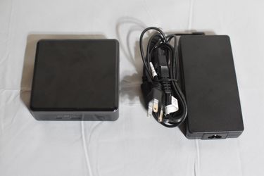 Intel NUC10i3FNK Mini PC