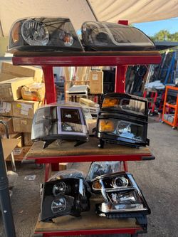 Headlights For sale Chevy / GMC/ Dodge / Ford / Honda Etc… Luces micas farros de venta