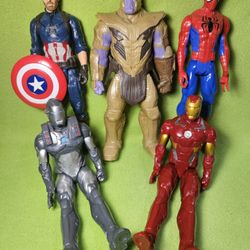 Marvel Avengers 12" Super Action Figures 