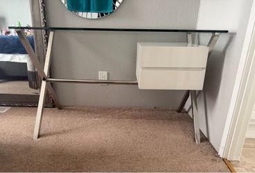 Office or vanity desk