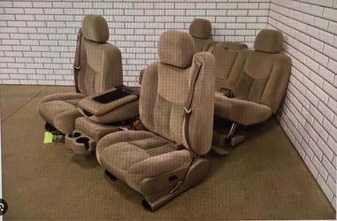 00-06 Tahoe/Yukon seats charcoal gray