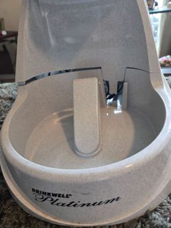 Cat / Dog electric drinking bowl