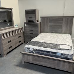 Queen Size Bedroom Set On Sale Now 