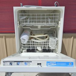 🔆🇺🇸☆GE Triton☆🇺🇸🔆 White Dishwaher in Perfect Condition 