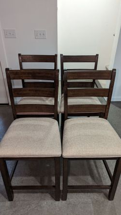 4 Upholstered Barstool Set