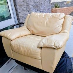 Natuzzi Lounge Chair