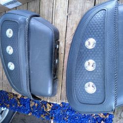 These Came Off Of 2006 Harley-Davidson Softail Deluxe