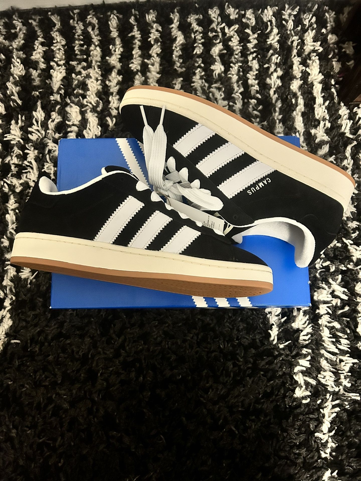 Adidas Campus 00s – [Black & White] – Size [9 1/2] (Brand New)