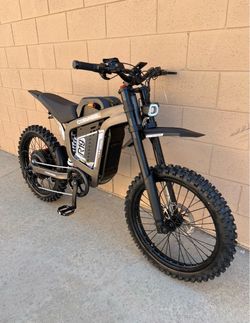 Coswheel R19 Electric Dirt Bike 9000W 72V 40AH 60 MPH