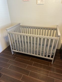 Delta 3 In 1 Convertible Crib