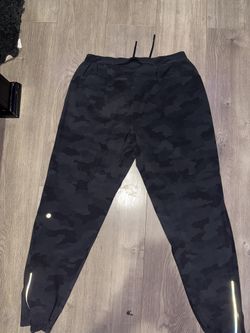 Lululemon surge jogger