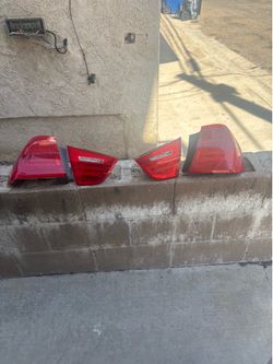 2011 328i taillights