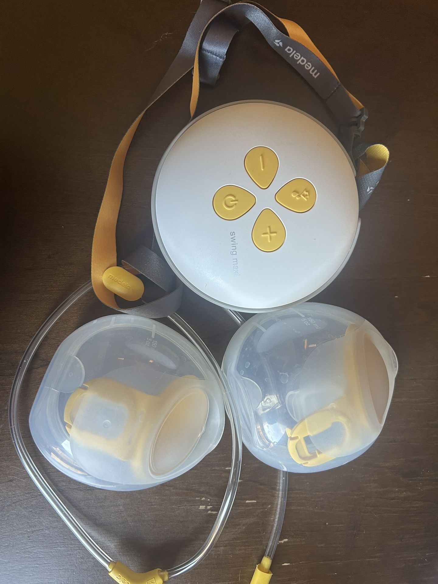 medela breast pump hands free