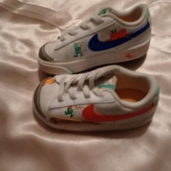 Size 5 And 6 Sneakers For Toddlers 