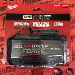 Milwaukee M18 18V Lithium-Ion REDLITHIUM FORGE XC 8.0 Ah Battery Pack