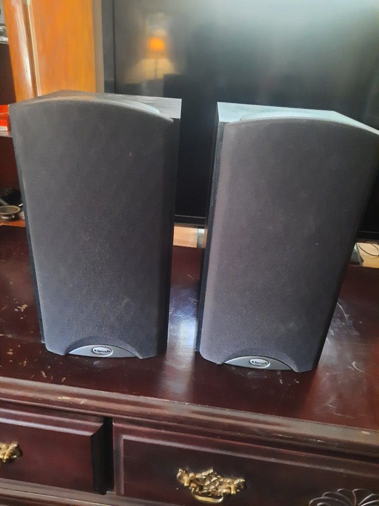 Klipsch Synergy B2 Bookshelf Speakers
