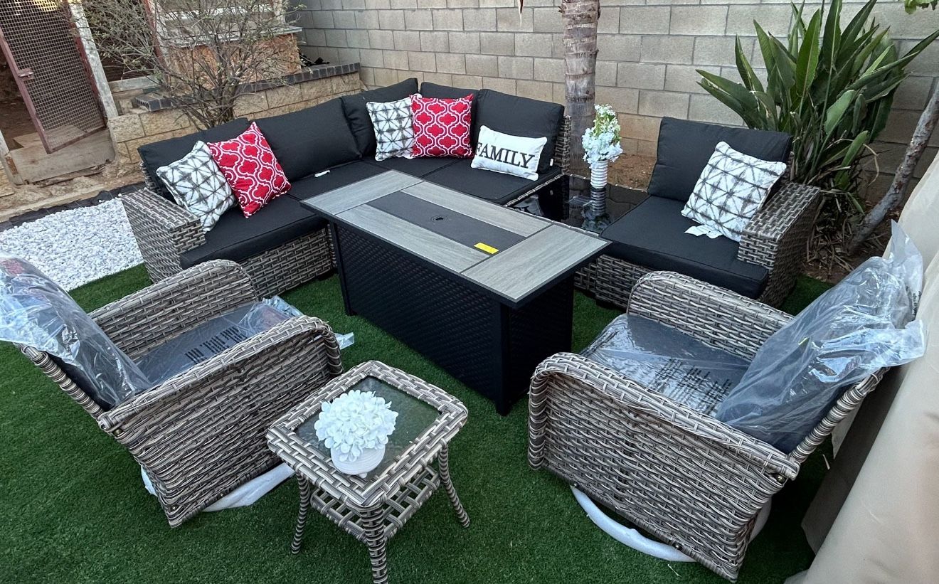 Brand New Patio Outdoor Furniture Set With Fire Pit