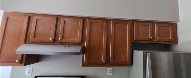 Kitchen cabinet