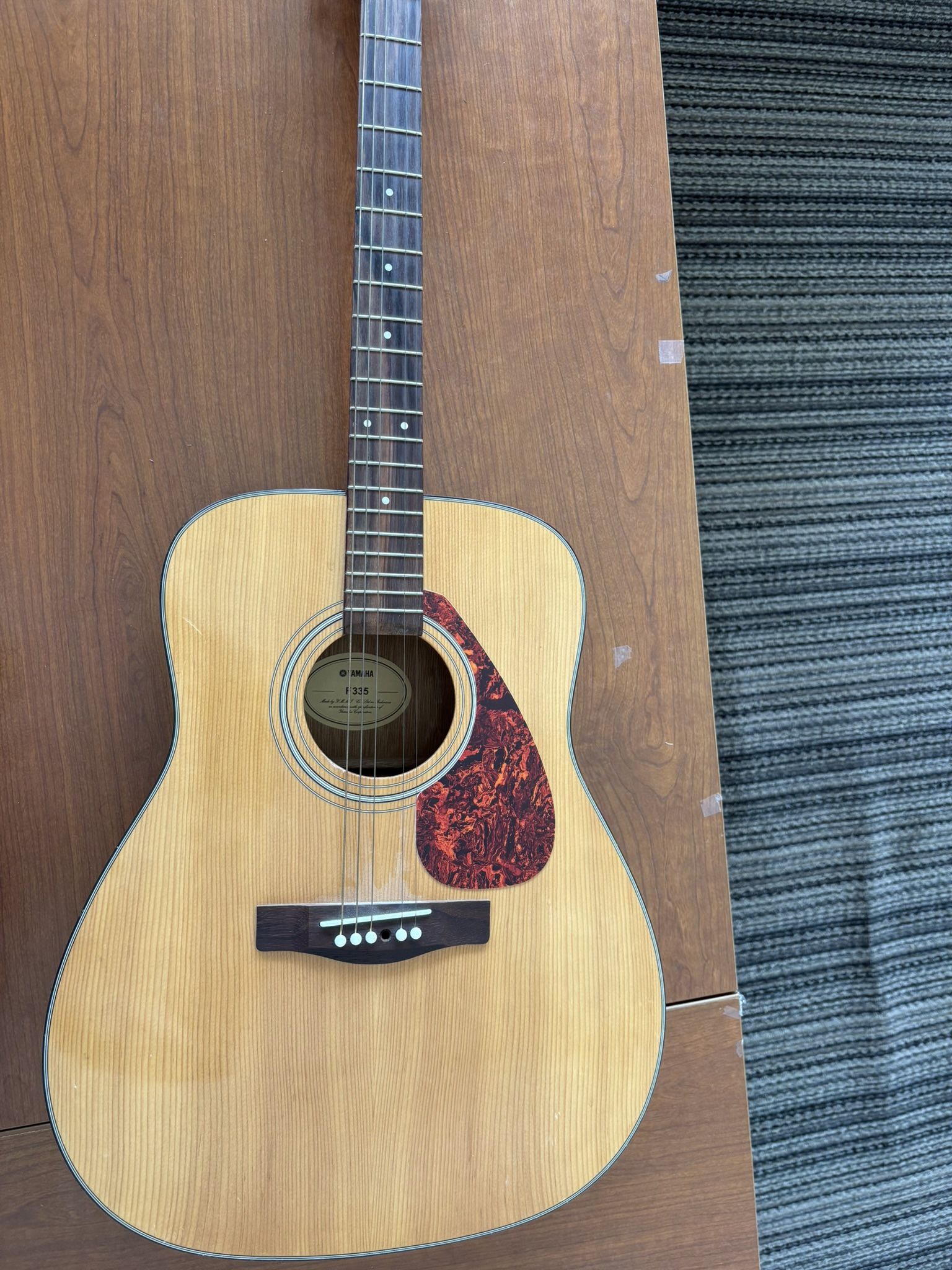 Yamaha F335 Acoustic Guitar.