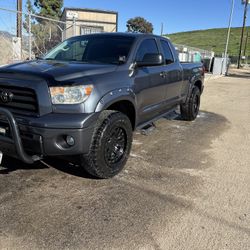 Toyota Tundra 