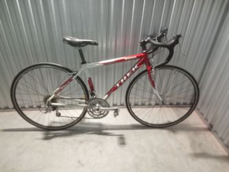 BICYCLE TREK 16 SPEED ROUTEBIKE SIZE 29 BRAND NEW